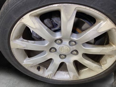 Used 2012 Buick LaCrosse Touring FWD image 13