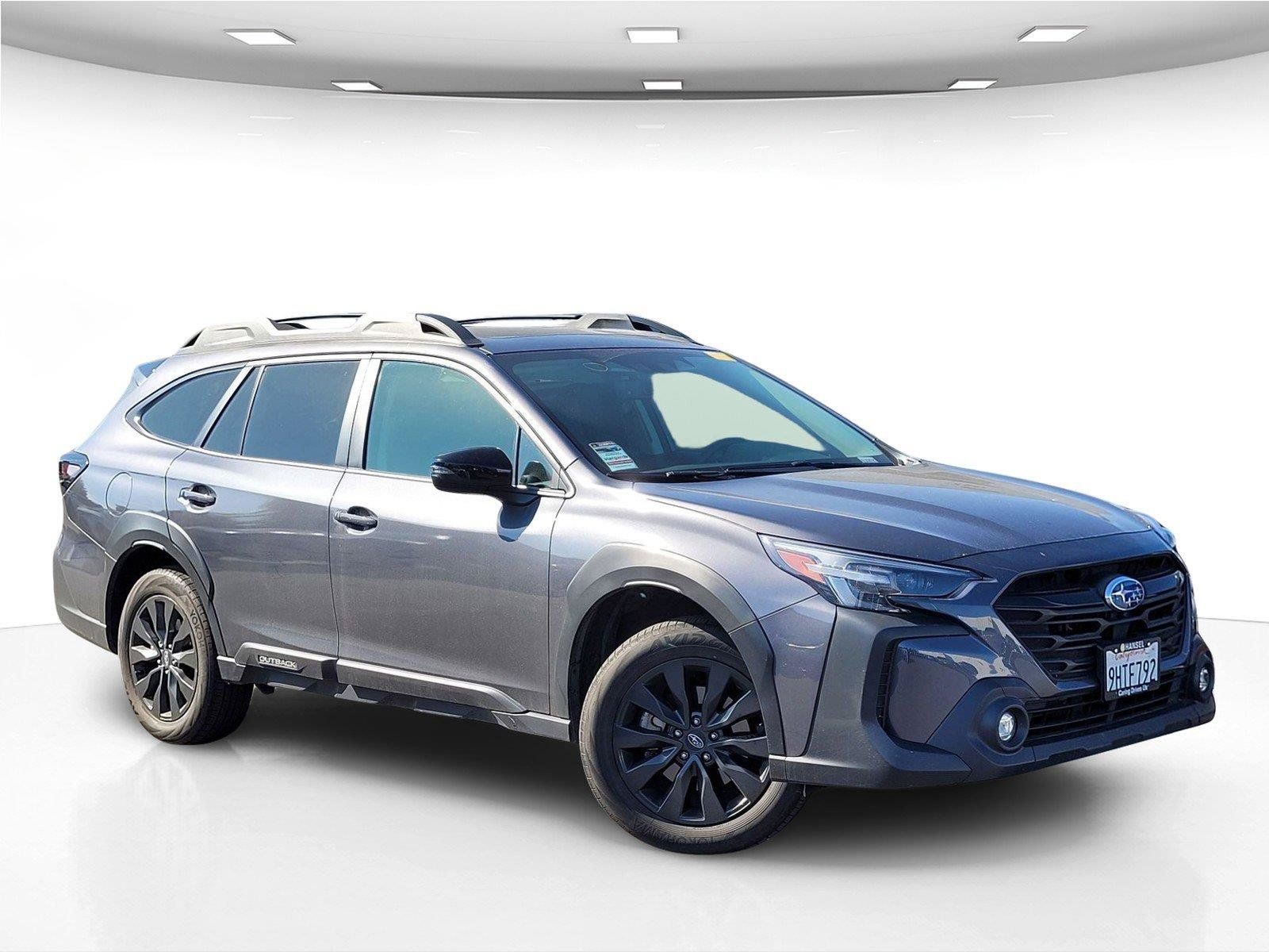Used 2024 Subaru Outback Onyx Edition XT AWD/4WD image 2