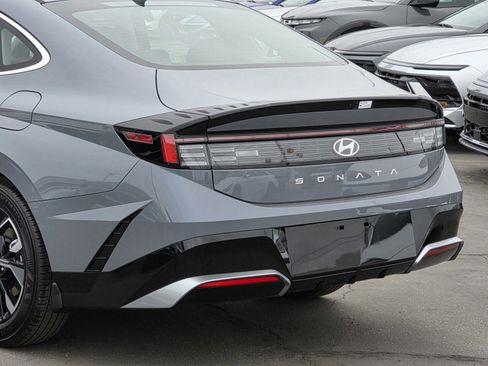New 2025 Hyundai Sonata SEL image 10