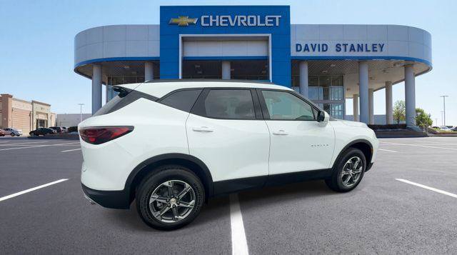 New 2026 Chevrolet Blazer LT w/ Convenience Package FWD image 8