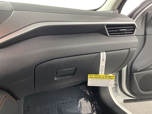 New 2025 Nissan Altima 2.5 SR image 38