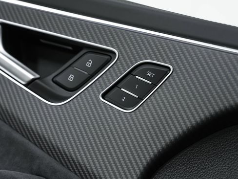 New 2026 Audi RS Q8 performance image 41