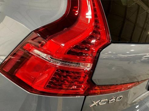 Certified 2023 Volvo XC60 B5 Plus w/ Climate Package image 30