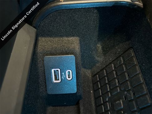 Certified 2023 Lincoln Navigator Black Label image 19