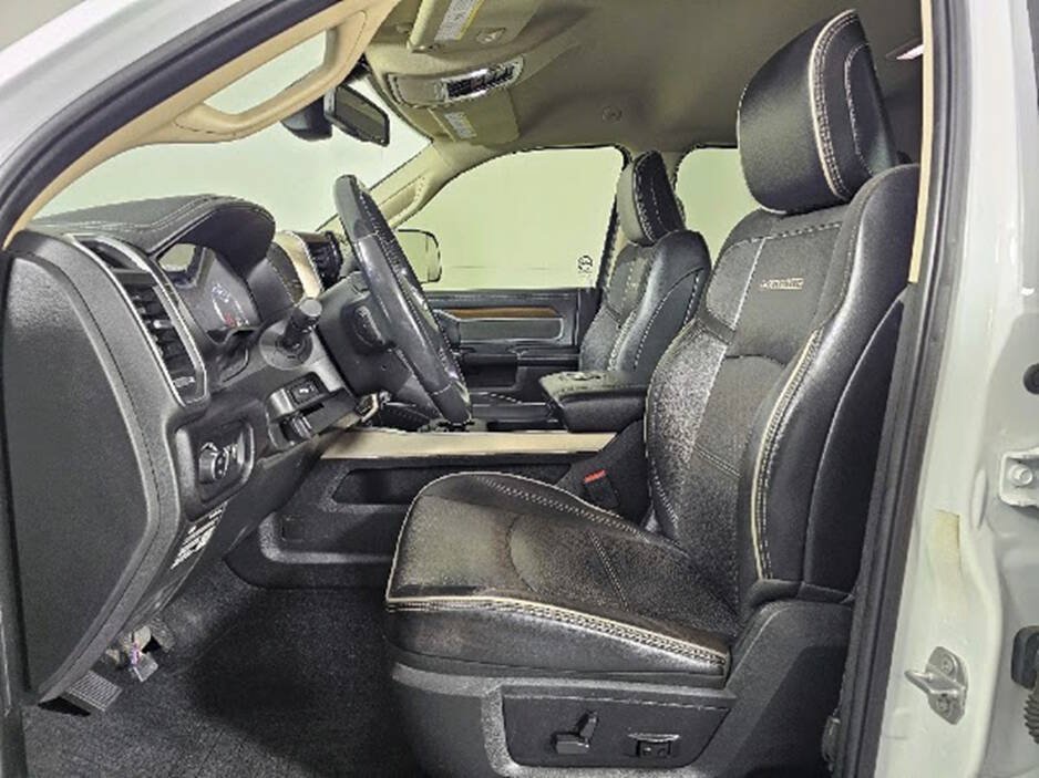 Used 2022 RAM 2500 Laramie AWD/4WD image 12