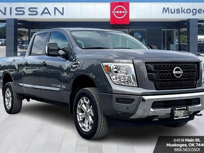 Used 2024 Nissan Titan SV w/ SV Convenience Package