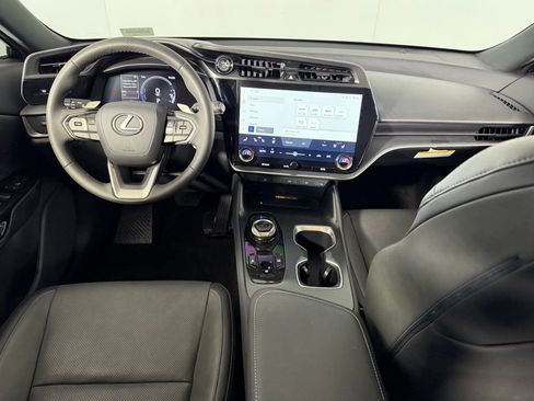 Used 2024 Lexus RZ 300e Premium image 12
