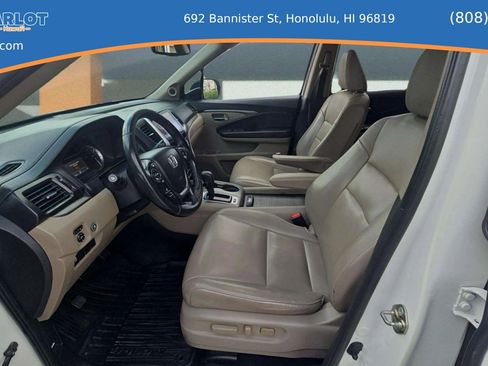 Used 2017 Honda Pilot EX-L image 11