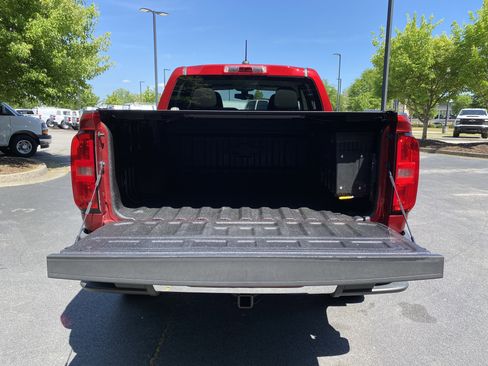 Used 2021 Chevrolet Colorado W/T w/ WT Convenience Package image 11