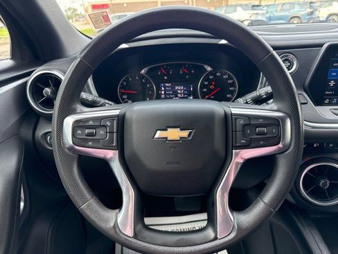 Used 2021 Chevrolet Blazer LT FWD image 18