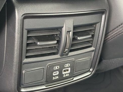 Used 2025 Subaru Forester Limited w/ Popular Package #2 image 28