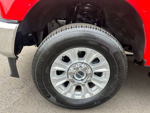 Used 2022 Ford F250 XLT image 40
