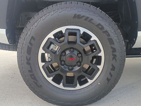 New 2026 Toyota Tacoma TRD Off-Road image 24