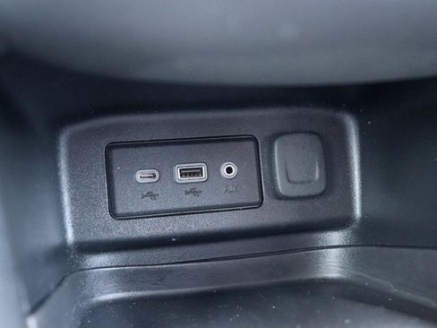 Used 2021 Chevrolet Equinox LT FWD image 35