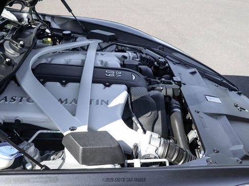 Used 2015 Aston Martin Vanquish Coupe RWD image 14