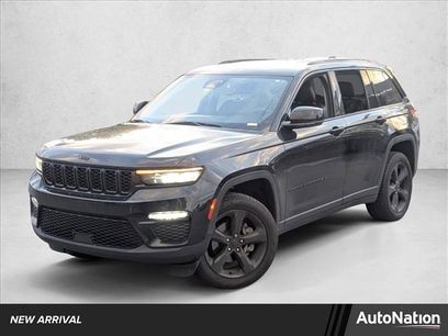 Used 2023 Jeep Grand Cherokee Limited w/ Black Appearance Package