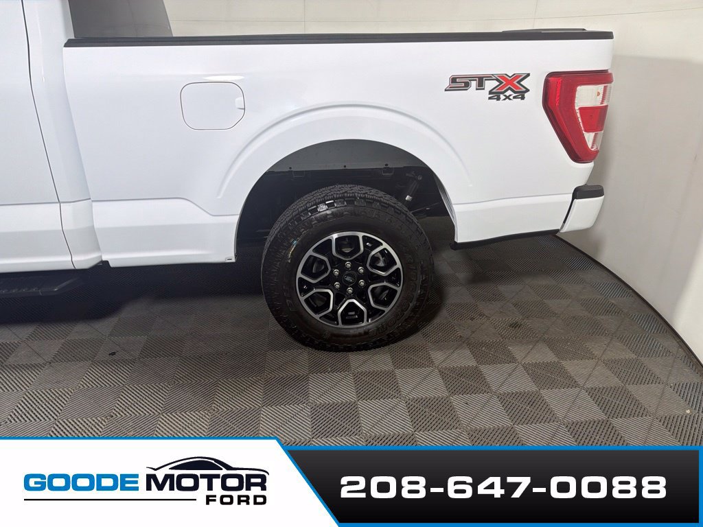 Certified 2022 Ford F150 XL w/ STX Appearance Package AWD/4WD image 5