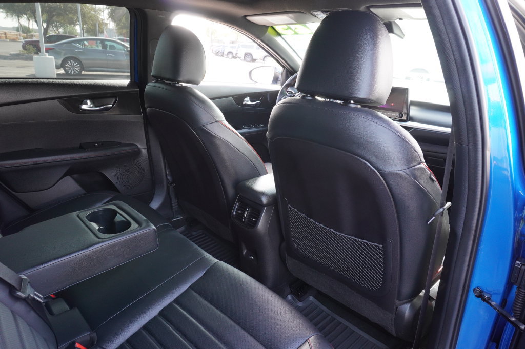 Used 2023 Kia Forte GT FWD image 10