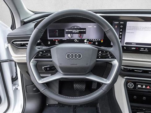 New 2026 Audi Q5 Premium AWD/4WD image 13
