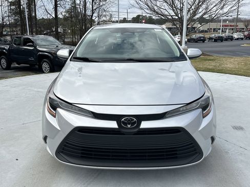 Certified 2024 Toyota Corolla LE image 3