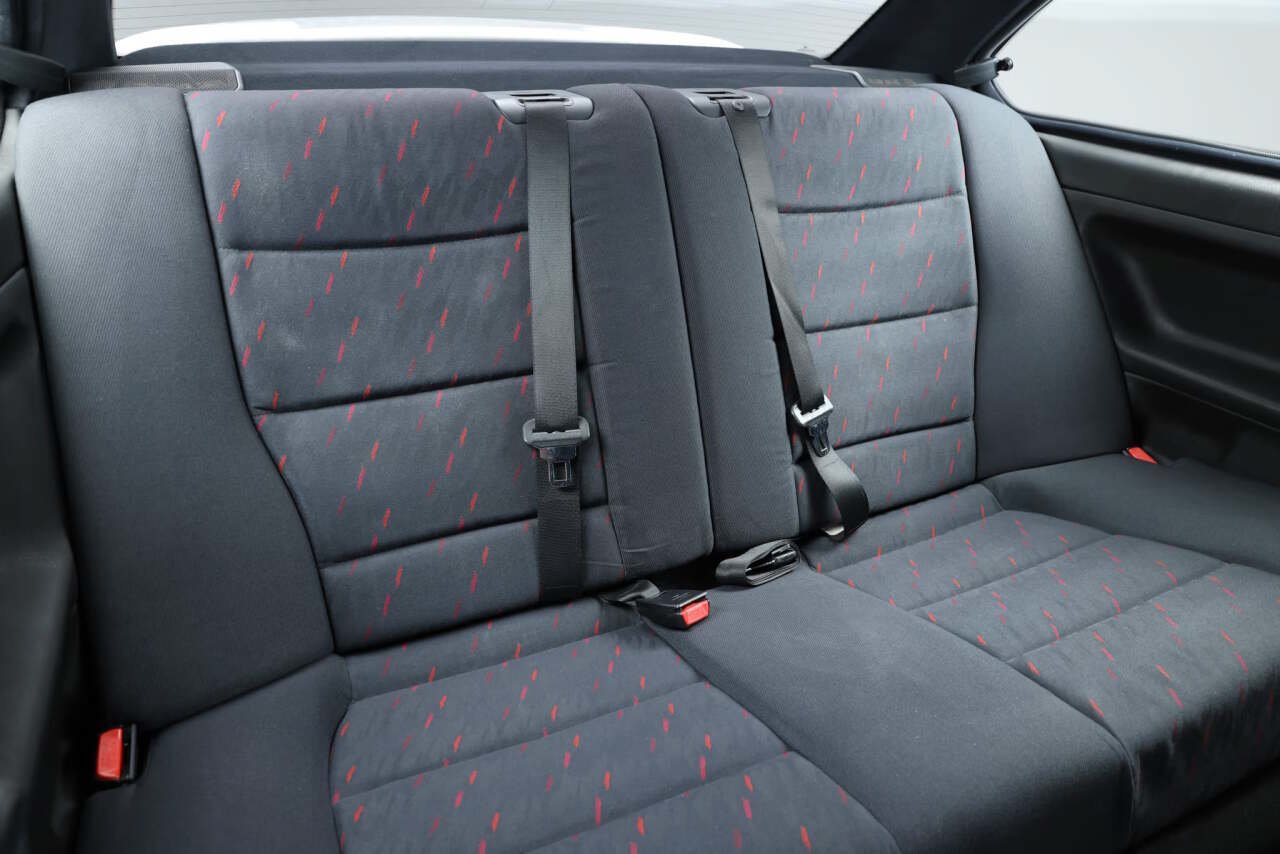 Used 1995 BMW M3 Coupe RWD image 88