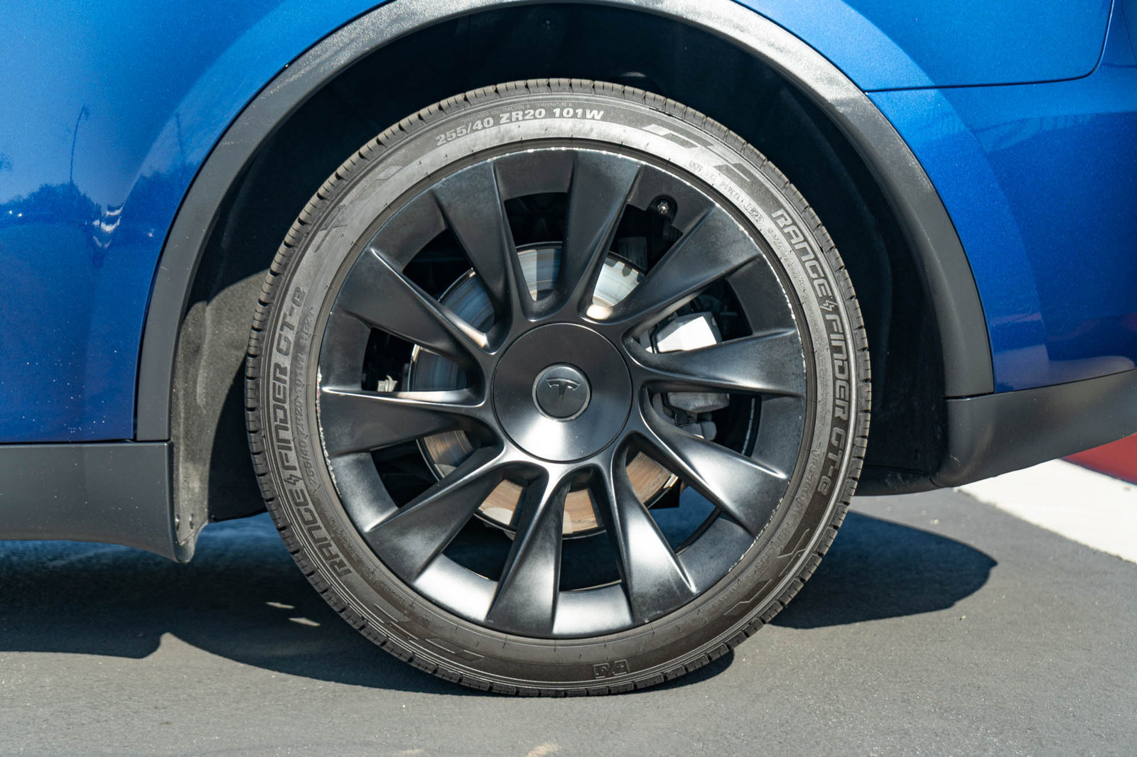 Used 2023 Tesla Model Y Long Range AWD/4WD image 6