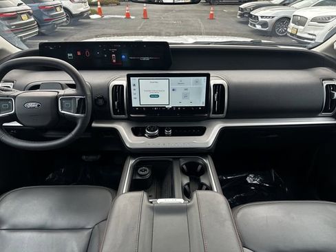 Certified 2025 Ford Expedition Max Active image 15