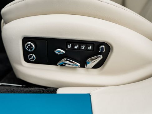 New 2026 Bentley Flying Spur Plug-In Hybrid AWD/4WD image 26