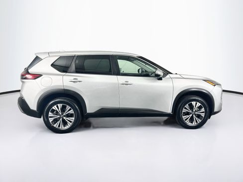 Used 2022 Nissan Rogue SV AWD/4WD image 10