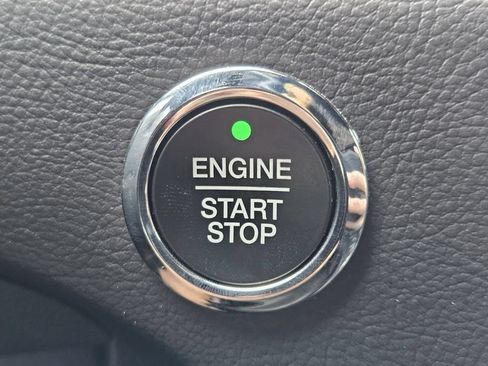 Used 2024 Ford Edge ST-Line AWD/4WD image 16