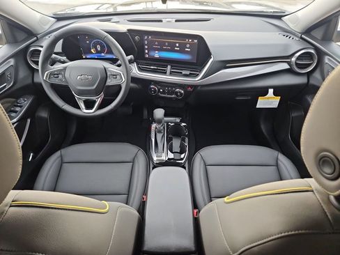 New 2026 Chevrolet Trax ACTIV w/ Driver Confidence Package FWD image 14