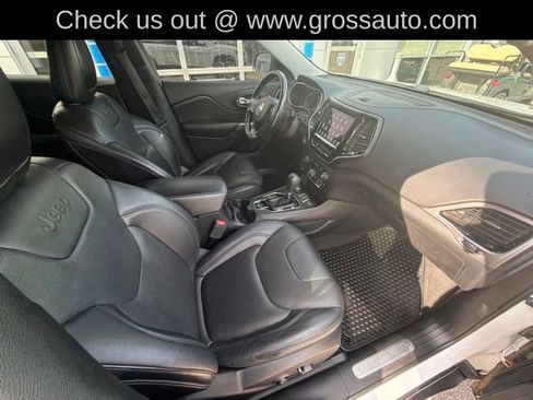 Used 2019 Jeep Cherokee Limited AWD/4WD image 35