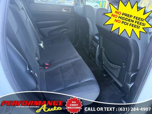 Used 2015 Jeep Grand Cherokee Laredo w/ Quick Order Package 23E AWD/4WD image 21