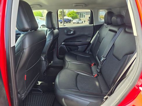 Used 2021 Jeep Compass Trailhawk AWD/4WD image 16