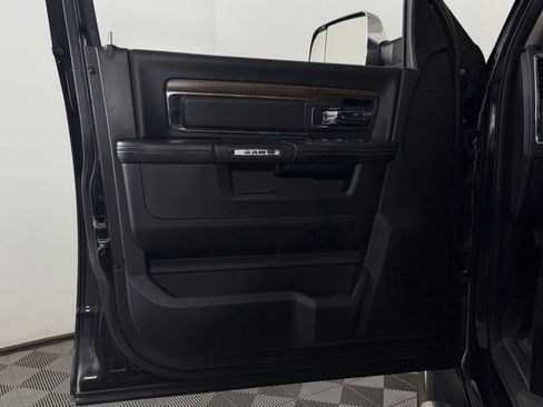 Used 2016 RAM 2500 Laramie w/ Convenience Group AWD/4WD image 12
