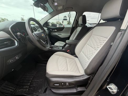 Used 2020 Chevrolet Equinox LS AWD/4WD image 10