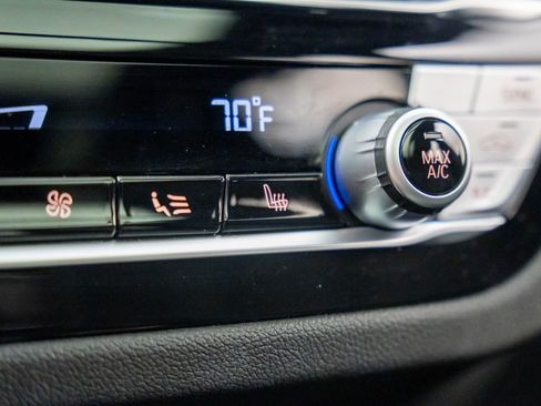 Used 2021 BMW X3 M40i w/ Premium Package image 29