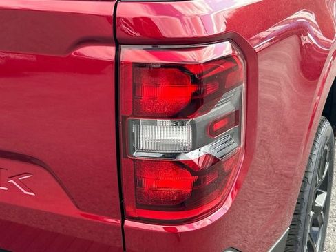 New 2026 Ford Maverick Lariat w/ Black Appearance Package image 11