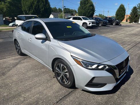 Used 2023 Nissan Sentra SV FWD image 7