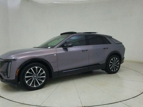 Used 2024 Cadillac Lyriq Sport image 70