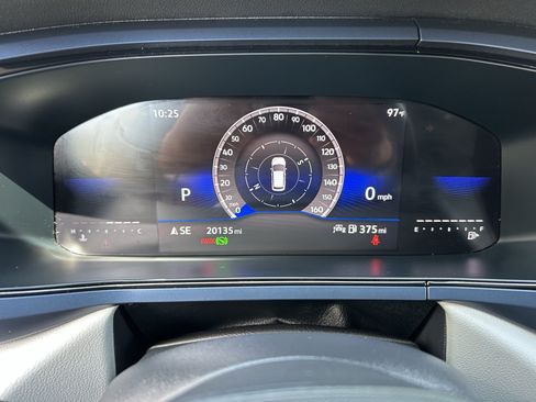 Certified 2024 Volkswagen Taos SE FWD image 25
