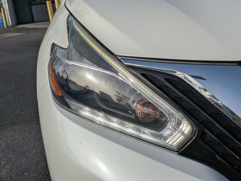 Used 2018 Nissan Murano S w/ Cargo Package FWD image 7