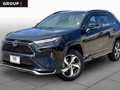 Used 2023 Toyota RAV4 SE w/ Weather & Moonroof Package AWD/4WD image 1