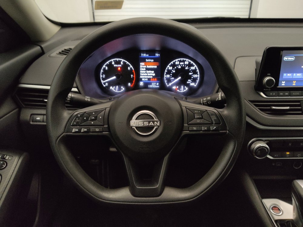 Used 2023 Nissan Altima 2.5 S FWD image 22