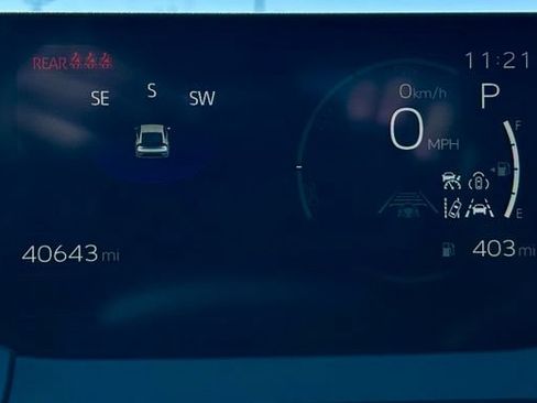 Certified 2024 Toyota Prius XLE FWD image 19
