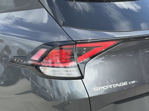 Used 2024 Kia Sportage X-Pro AWD/4WD image 7