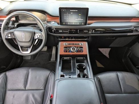 Used 2023 Lincoln Aviator Reserve w/ Equipment Group 201A RWD image 12