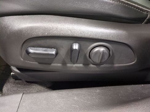 Used 2020 Buick Encore GX Preferred w/ Cold Weather Comfort Package image 21