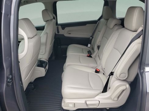 New 2026 Honda Odyssey EX-L image 17