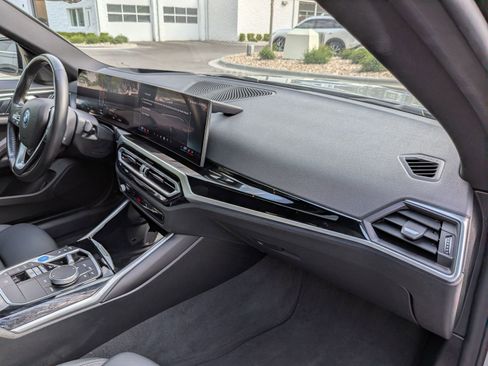 Used 2024 BMW i4 eDrive40 image 41